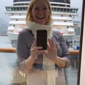 Meet your Posher, Denise